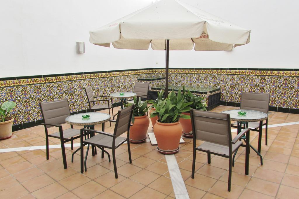 Apartamentos Turisticos Las Nieves กรานาดา ภายนอก รูปภาพ