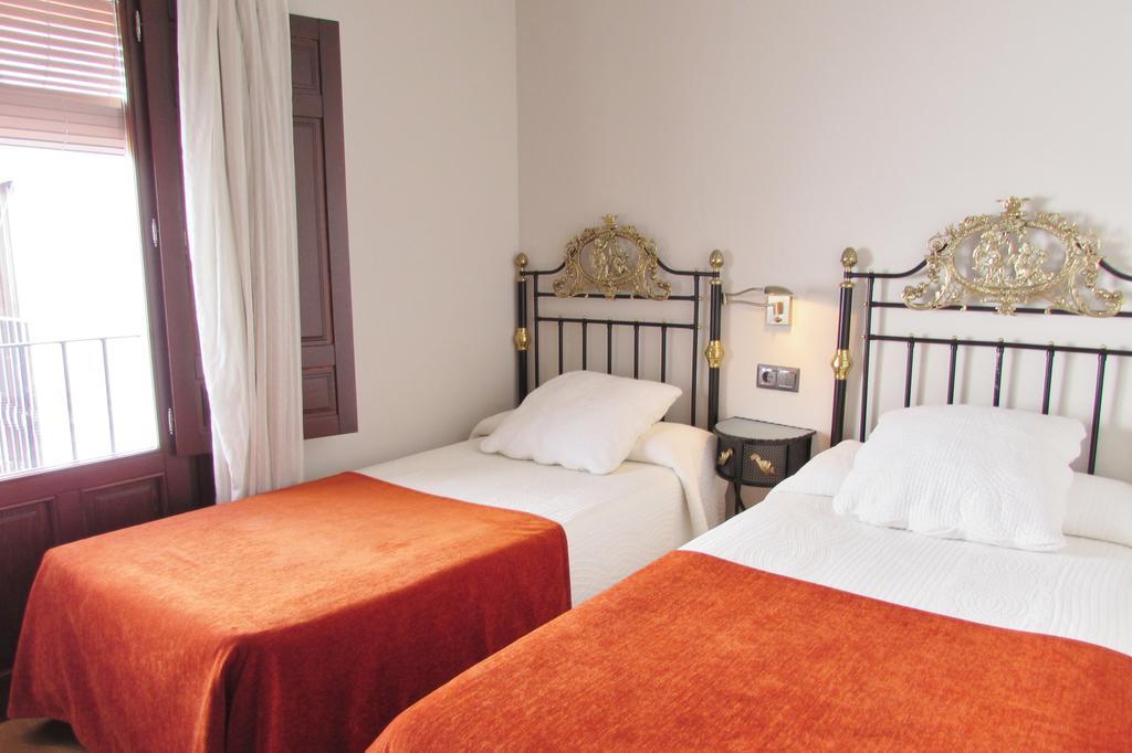 Apartamentos Turisticos Las Nieves กรานาดา ภายนอก รูปภาพ