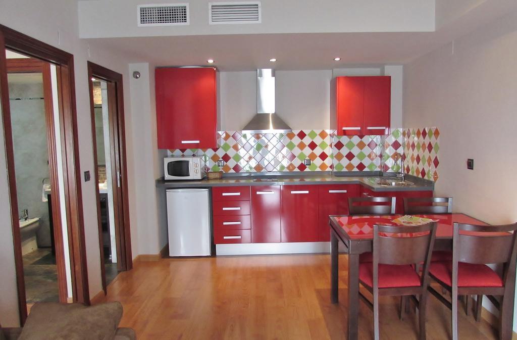 Apartamentos Turisticos Las Nieves กรานาดา ภายนอก รูปภาพ
