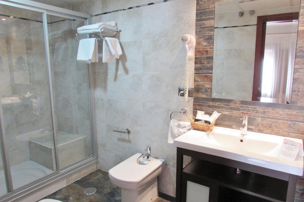 Apartamentos Turisticos Las Nieves กรานาดา ภายนอก รูปภาพ